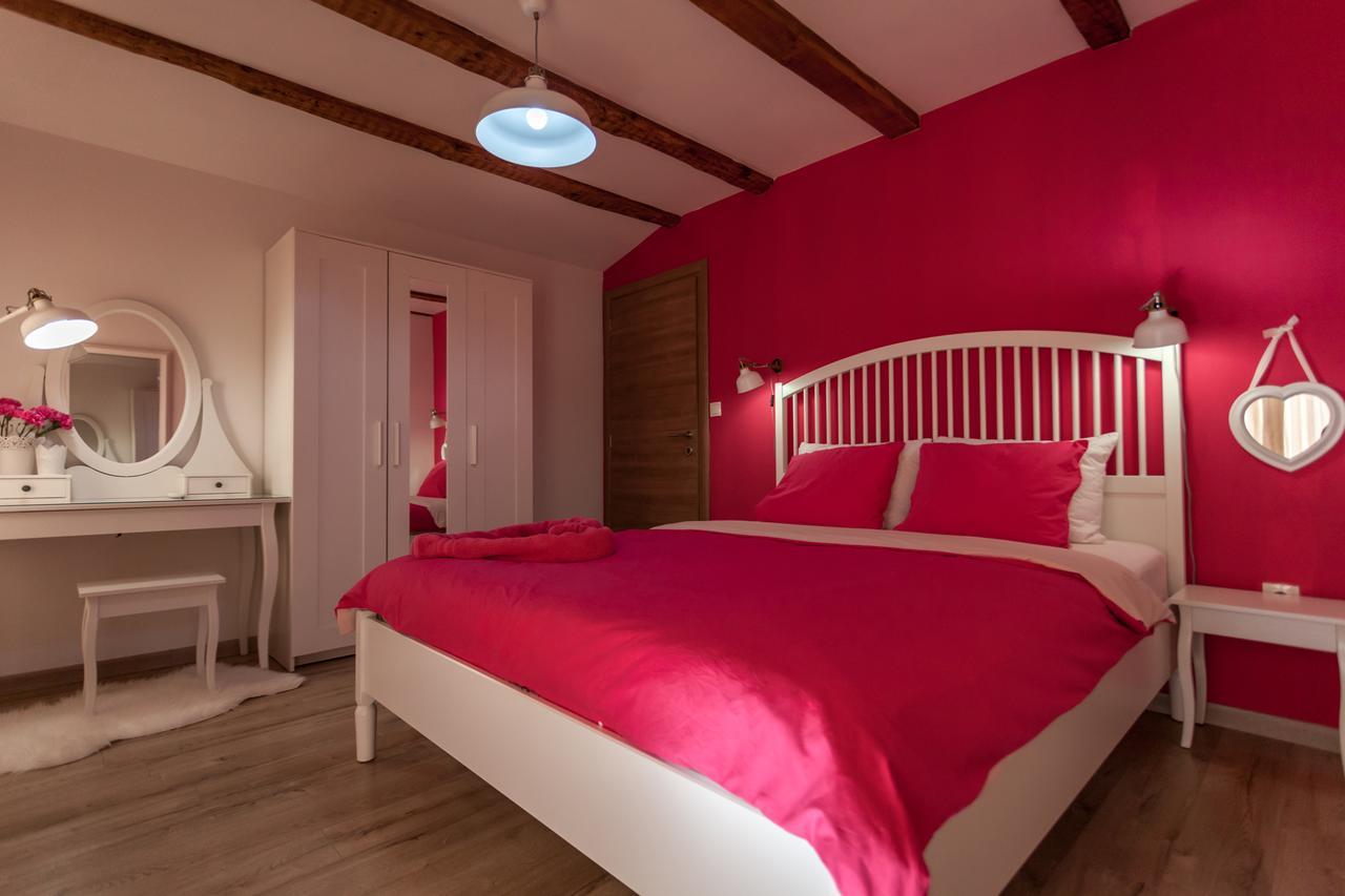Villa Hrustika - Heated Pool, Jacuzzi & Sauna Gabonjin ภายนอก รูปภาพ